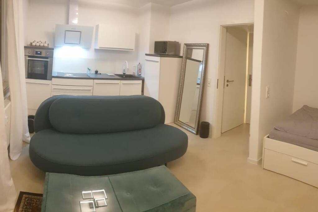 Apartment Mit Schoener, Moderner Einrichtung Кёльн Экстерьер фото