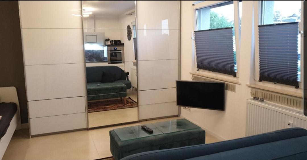 Apartment Mit Schoener, Moderner Einrichtung Кёльн Экстерьер фото